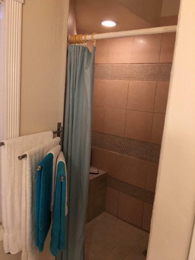 Mediteranean style Ohana Rental / Garden Bungalow in Pahoa Honolulu Landing Bagian luar foto